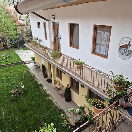 Saint John'S 22 Brasov Apartment Exterior photo
