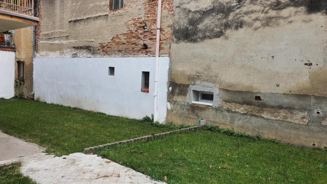 Saint John'S 22 Brasov Apartment Exterior photo